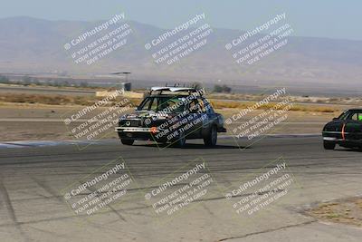 media/Oct-01-2022-24 Hours of Lemons (Sat) [[0fb1f7cfb1]]/10am (Front Straight)/